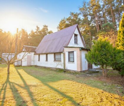 Уютный садовый дом в сосновом лесу Лот. 620146