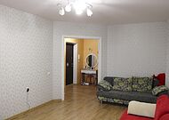 Трёхкомнатная квартира, Минеева ул. - 530090, мини фото 2